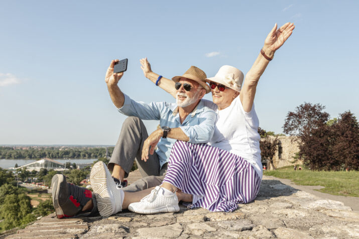 seniors voyages selfie cap elitt